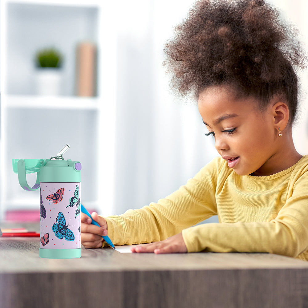 F4104BF_ButterflyFrenzy_12ozBottle_Lifestyle_PDP_d8437366-ae01-4865-b13e-ff75644378d9.jpg